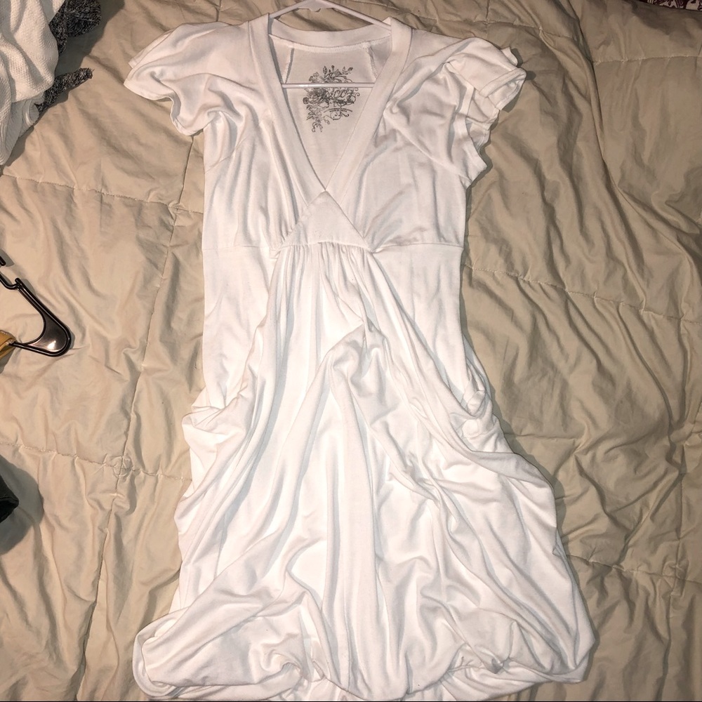 White Dress with Pockets!